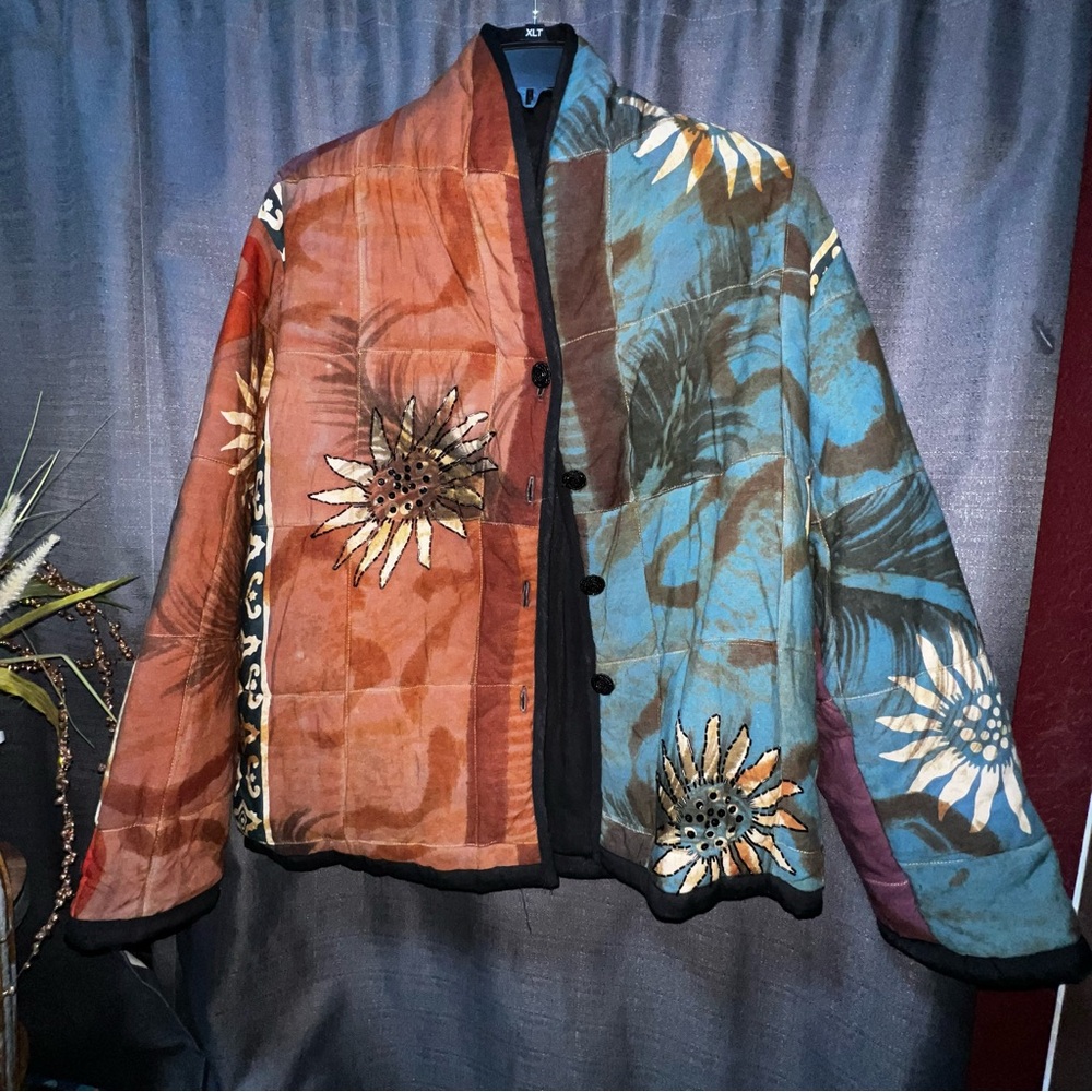 Multicolor Floral Women's Vintage Globetrotter Jacket Blazer